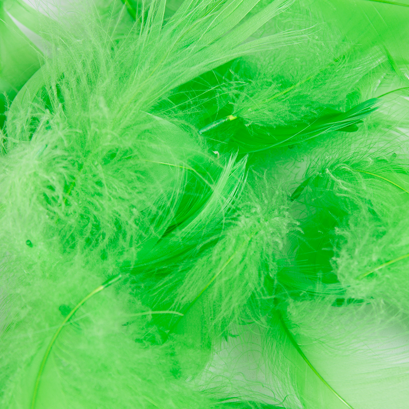 Plumas decorativas de rafia